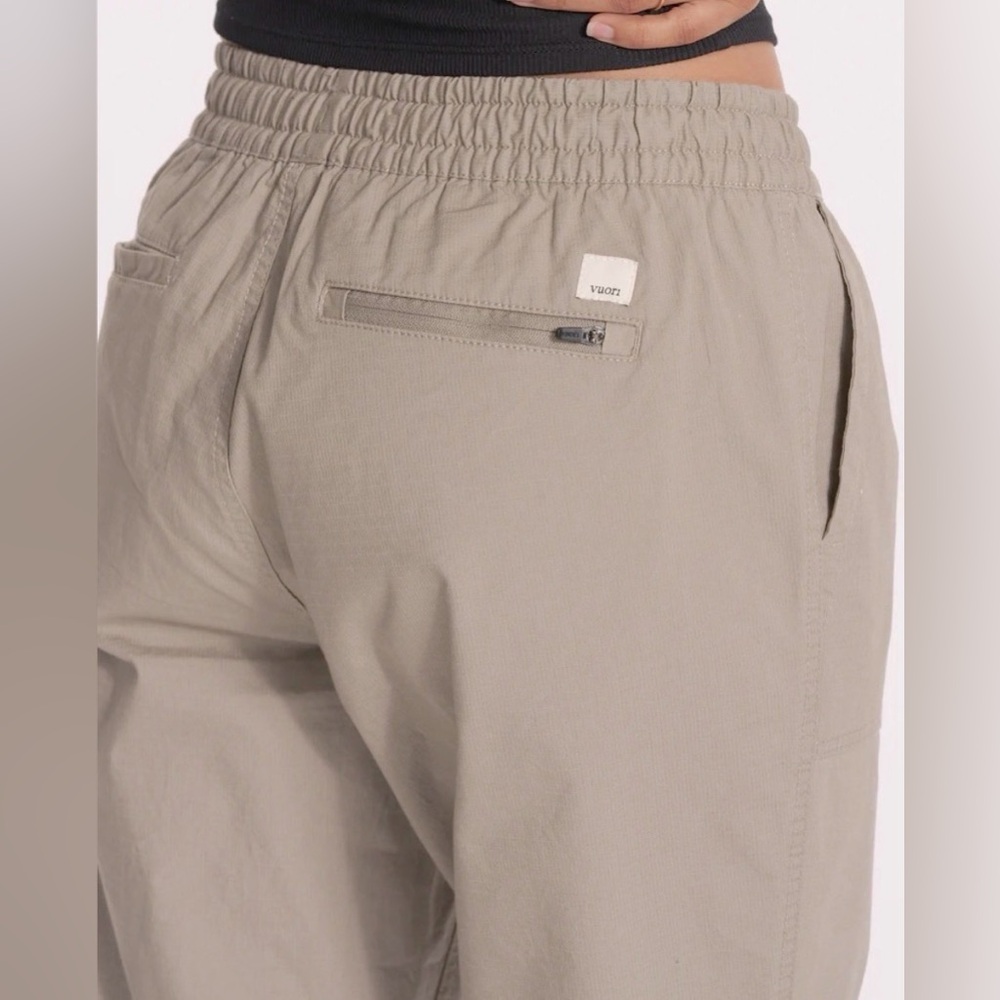 Vuori Ripstop Pant - Picture 3 of 7